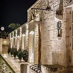 La Corte Dell'astore - Trulli Diffusi Nel Centro Storico Di 3* Alberobello