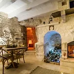 La Corte Dell'astore - Trulli Diffusi Nel Centro Storico Di Resort