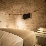 La Corte Dell'astore - Trulli Diffusi Nel Centro Storico Di Resort 3*