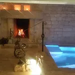 La Corte Dell'astore - Trulli Diffusi Nel Centro Storico Di 3* Alberobello