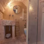 Resort La Corte Dell'astore - Trulli Diffusi Nel Centro Storico Di 3*
