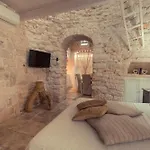 Resort La Corte Dell'astore - Trulli Diffusi Nel Centro Storico Di Alberobello
