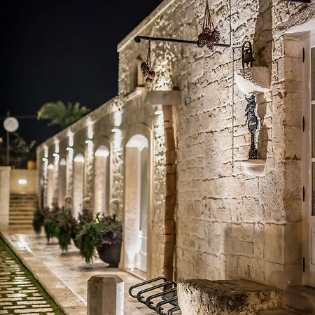 Trulli Diffusi De La Corte Dell'Astore I Trulli Antichi Mestieri 3* 알베르벨로