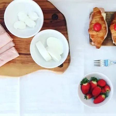 La Corte Dell'astore - Trulli Diffusi Nel Centro Storico Di Semesteranläggning (resort) Alberobello