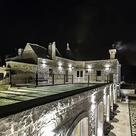 Üdülőközpont La Corte Dell'astore - Trulli Diffusi Nel Centro Storico Di