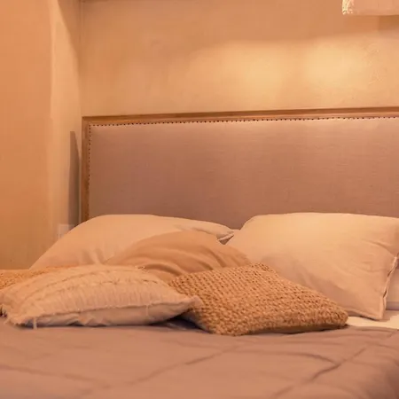 La Corte Dell'astore - Trulli Diffusi Nel Centro Storico Di Resort Alberobello