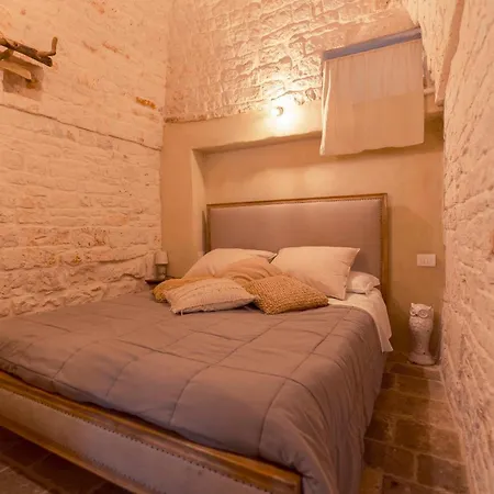 Trulli Diffusi De La Corte Dell'Astore I Trulli Antichi Mestieri 3* 알베르벨로