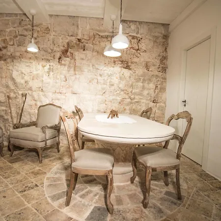 La Corte Dell'astore - Trulli Diffusi Nel Centro Storico Di Üdülőközpont