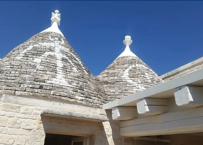 La Corte Dell'astore - Trulli Diffusi Nel Centro Storico Di 3* Alberobello