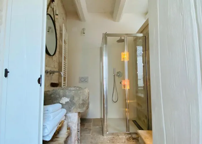 La Corte Dell'astore - Trulli Diffusi Nel Centro Storico Di Resort
