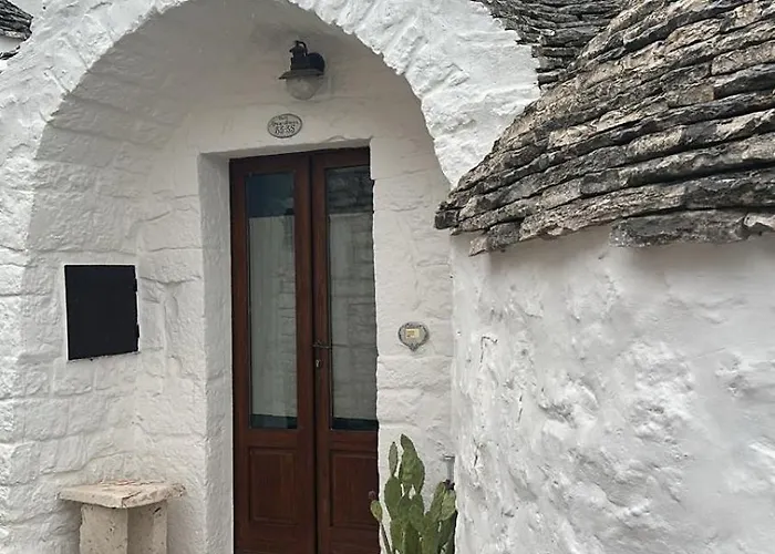La Corte Dell'astore - Trulli Diffusi Nel Centro Storico Di 알베르벨로