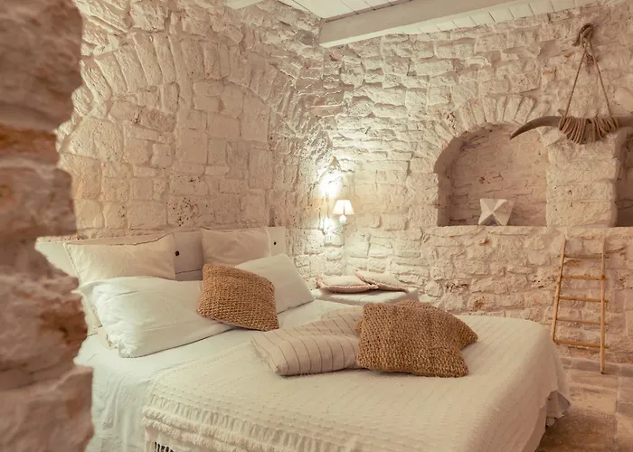 La Corte Dell'astore - Trulli Diffusi Nel Centro Storico Di Alberobello