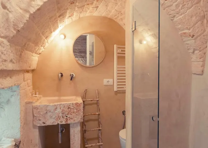 La Corte Dell'astore - Trulli Diffusi Nel Centro Storico Di Resort