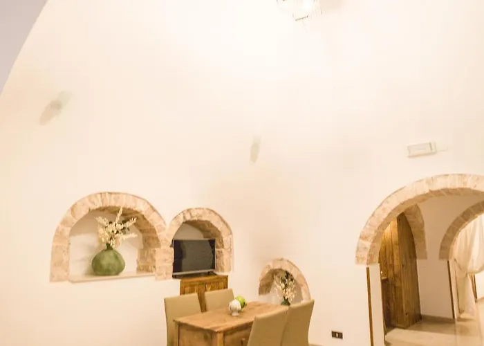 La Corte Dell'astore - Trulli Diffusi Nel Centro Storico Di Alberobello