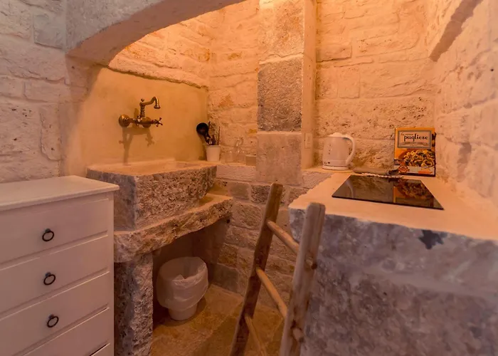 La Corte Dell'astore - Trulli Diffusi Nel Centro Storico Di Resort Alberobello